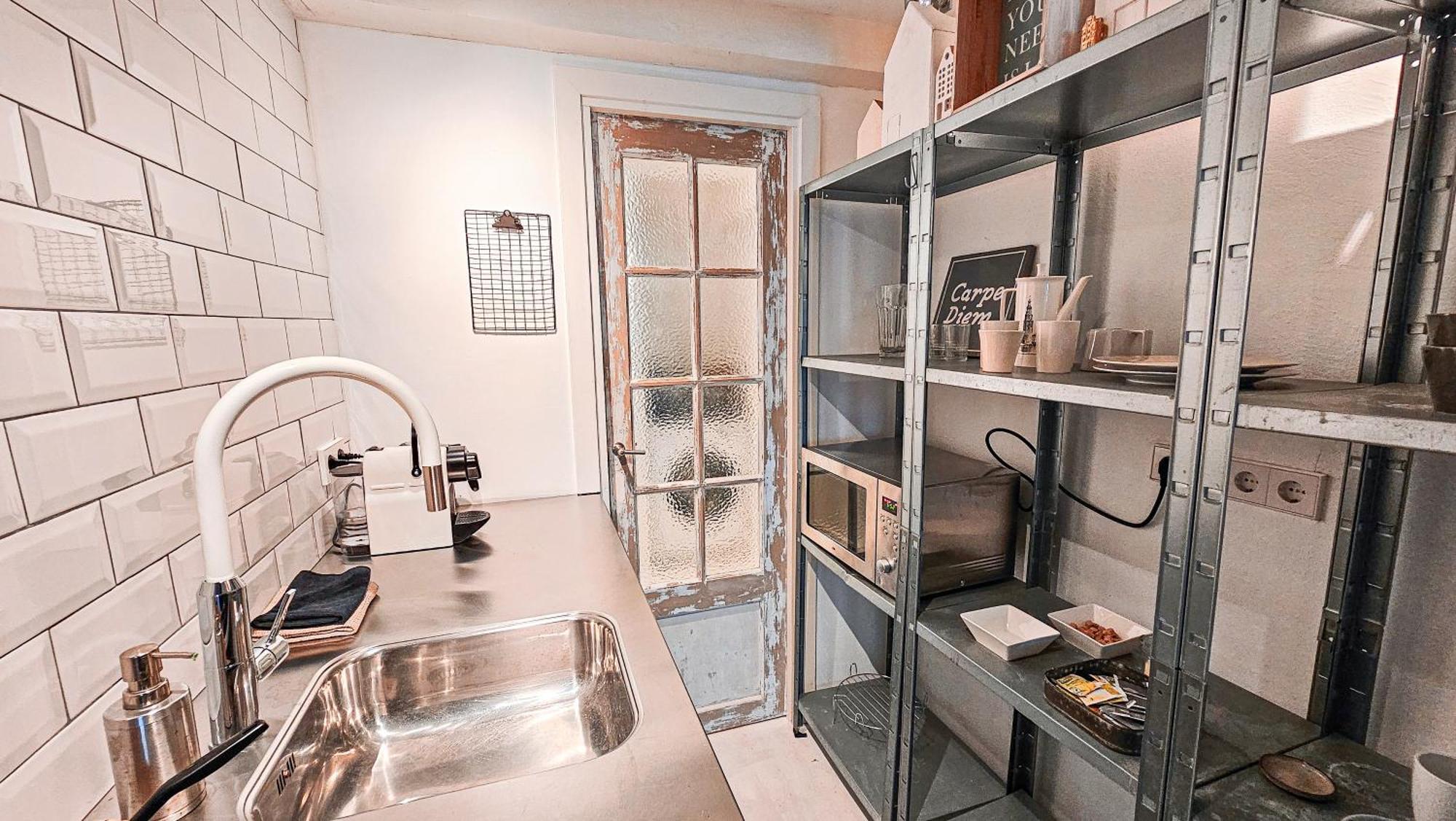 The White Wilde - Studio In A Historic Canalhouse From 1799 Ámsterdam Exterior foto